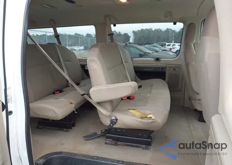 2011 Ford E-350 Super Duty Xlt z USA, uszkodzony, nr VIN 1FBNE3BL4BDA52845